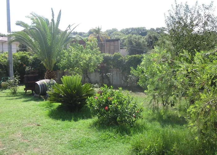 לינה וארוחת בוקר Vaiana